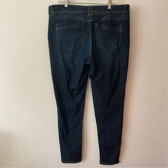 Democracy “Ab”Solution Dark Wash High Rise Skinny Ankle Jeans - Picture 7 of 14